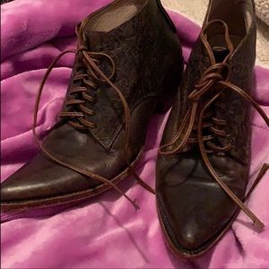 Freebird by Steven Mult shoes size 9 ( rare)